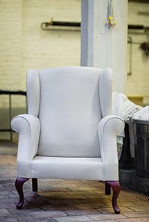 Nettoyage de fauteuils et canapés - Teinturerie De Geest